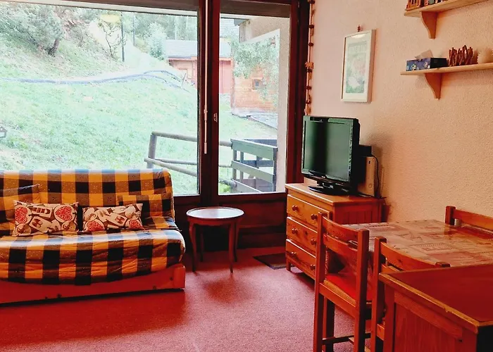 Apartment Avec Wifi A Montalbert - Fr-1-755-2 *